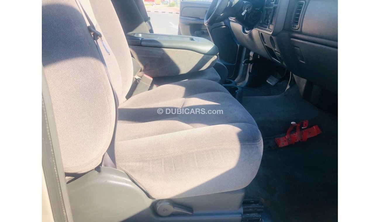 جي أم سي سييرا جي ام سي سيرا دولي 2006 جير اتوماتيك خليجي 3500 اتش ديه