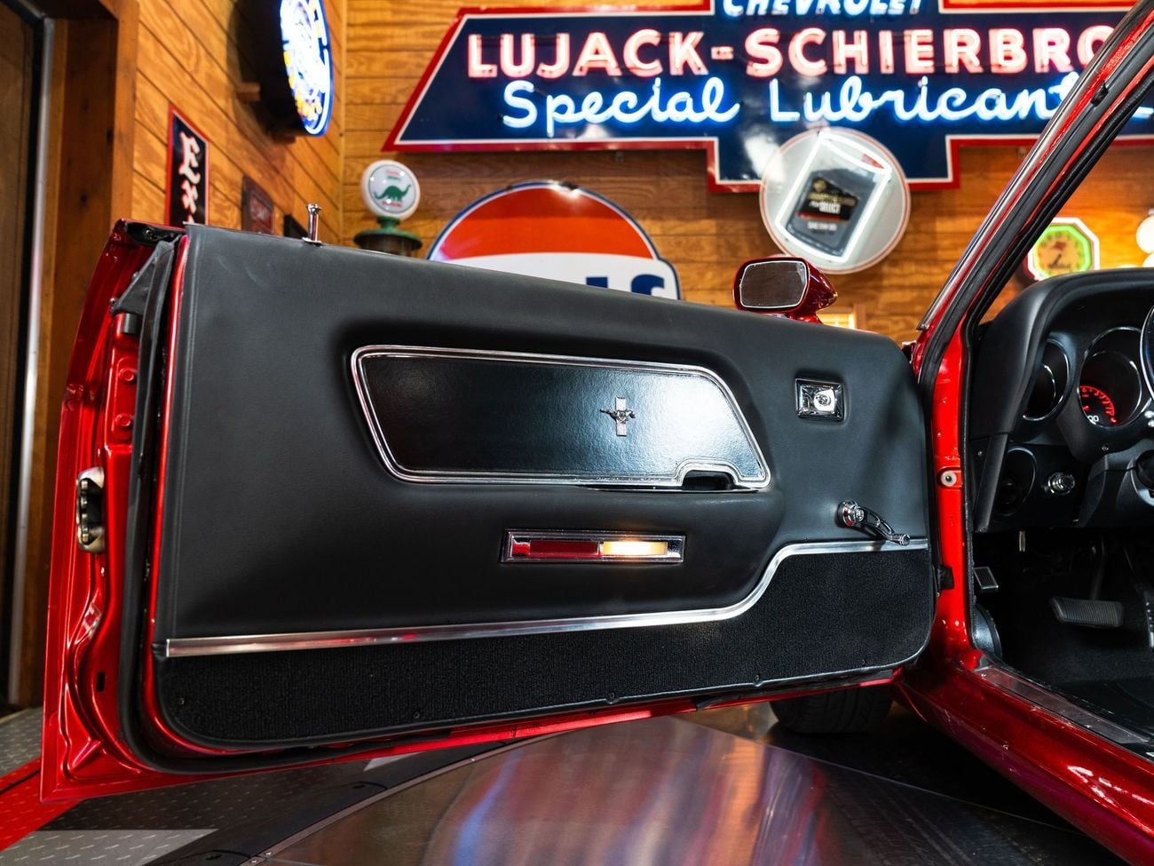 فورد موستانج Fastback Supercharged Predator GT500 Motor Pro Touring Restomod