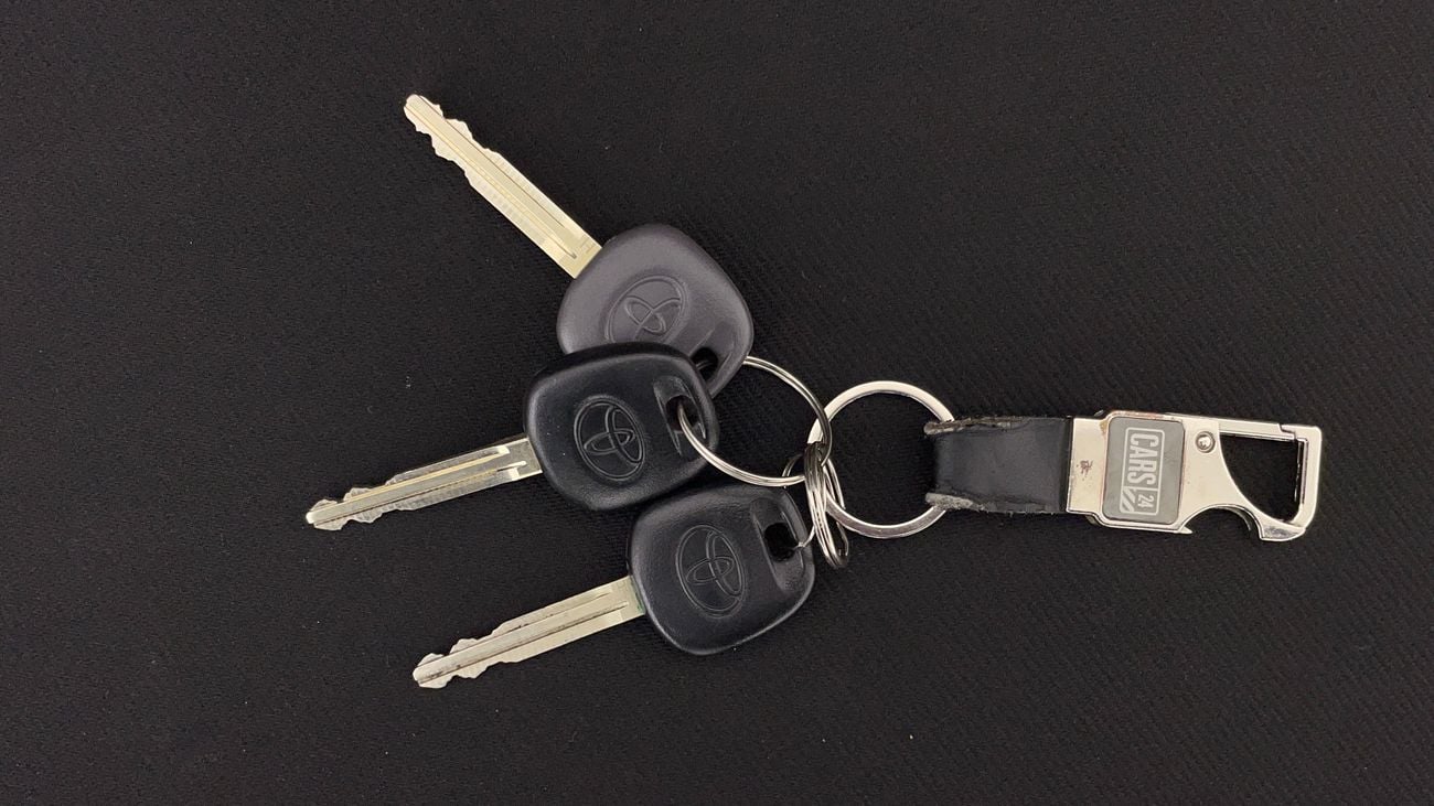 تويوتا هيلوكس 2021 DOUBLE CAB GLX 4X4 | AED 1180/Month | 0 DP | 30 Day Return | Warranty