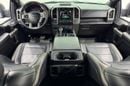 Ford F 150 Raptor 2017 Ford F-150 Raptor SuperCrew 5.5 Box, Agency Warranty Till 2027, Full Service History, GCC