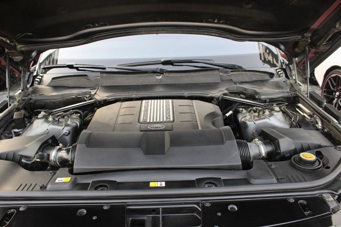 لاند روفر رينج روفر HSE 3.0L (380 HP)