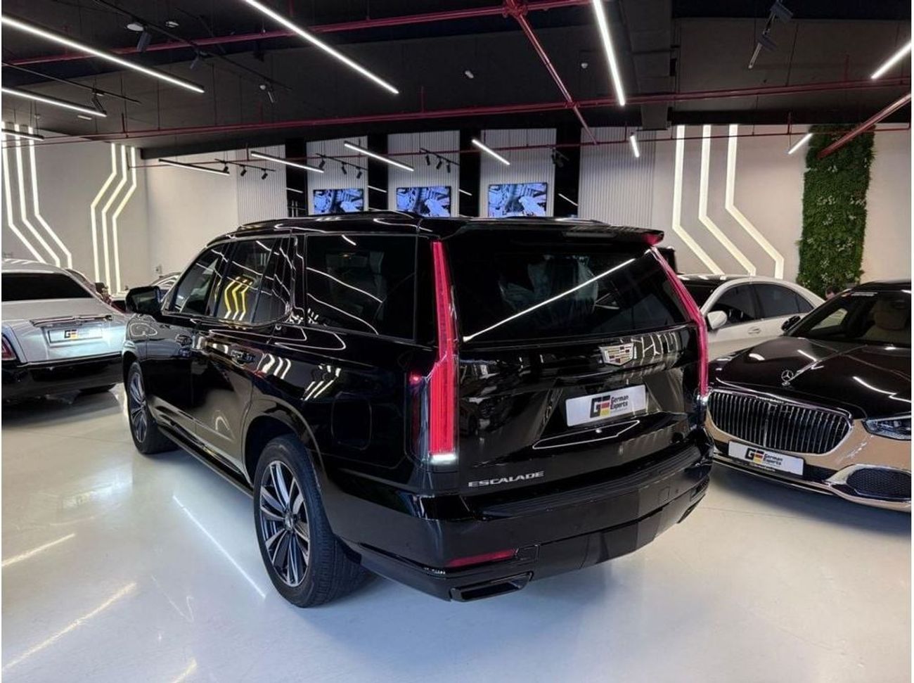 Cadillac Escalade Sport 6.2L AWD 2025 CADILLAC ESCALADE GCC - SPORT - 5 YEARS DEALER WARRANTY + SERVICE CONTRACT