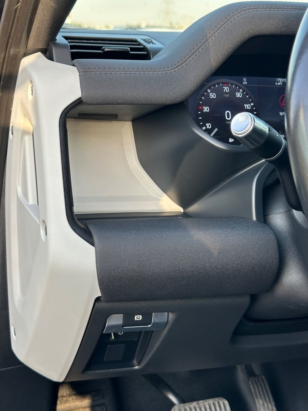 Land Rover Defender P300 110 S 2.0L (5 Seater)