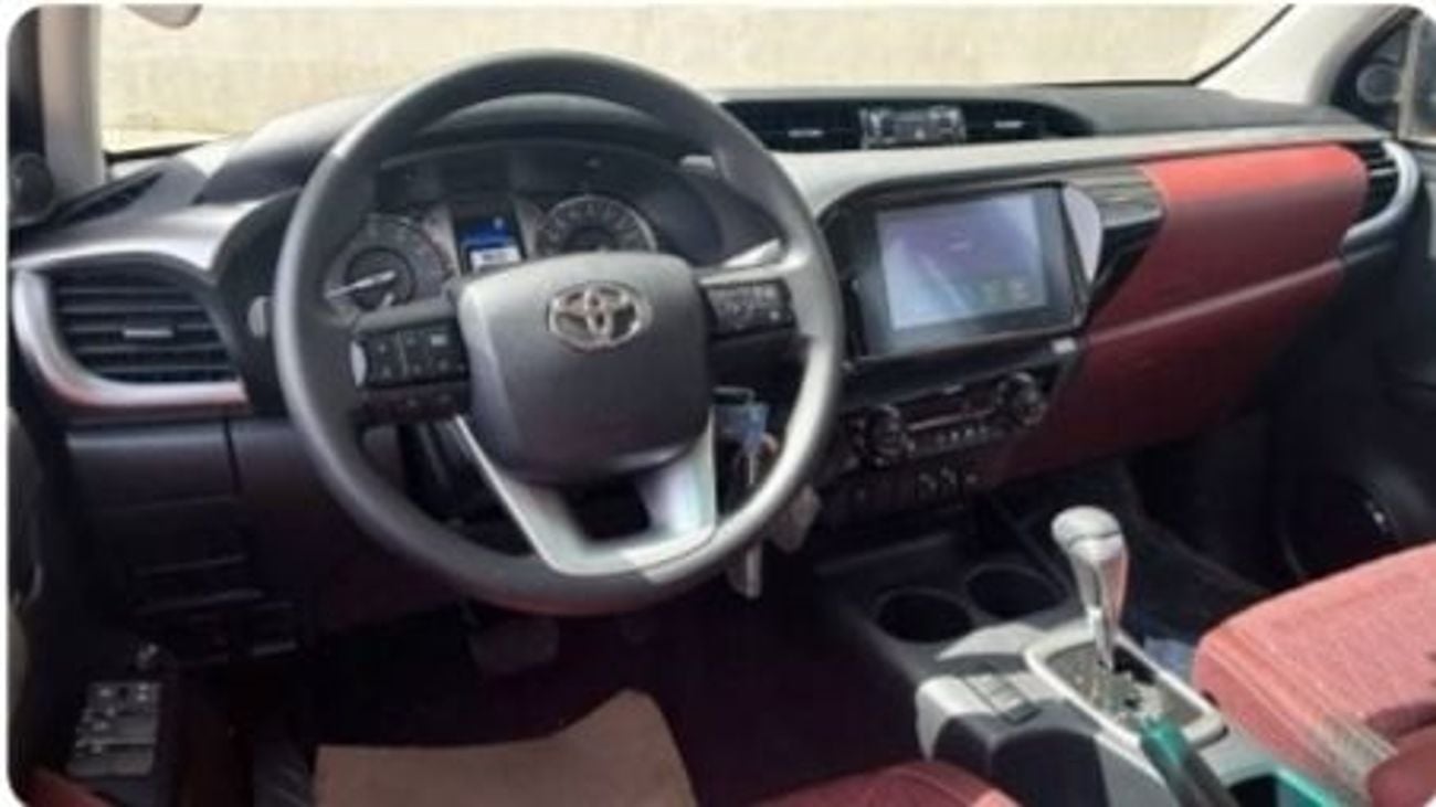 Toyota Hilux DC 2.7L PETROL AUTOMATIC TRANSMISSION ( FOR RE-EXPORT OUTSIDE GCC COUNTRIES )