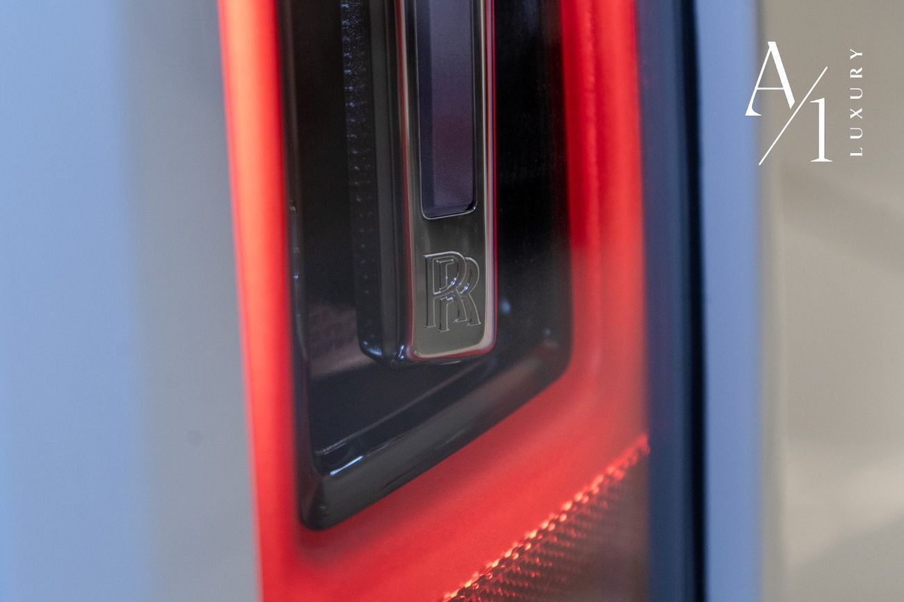 Rolls-Royce Cullinan 2025 Rolls Royce Cullinan V12, Like Brand New, Delivery kms, Fully Loaded, Japanese Spec