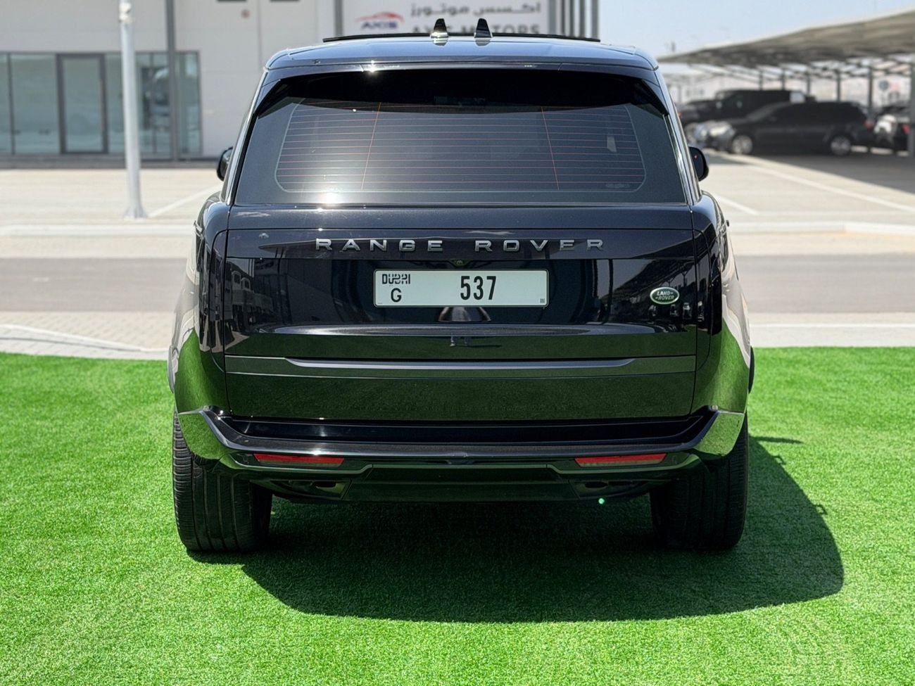 Land Rover Range Rover HSE P530 4.4L Range Rover HSE / 2022 / GCC / Under Warranty / Original Paint / 69,000KM