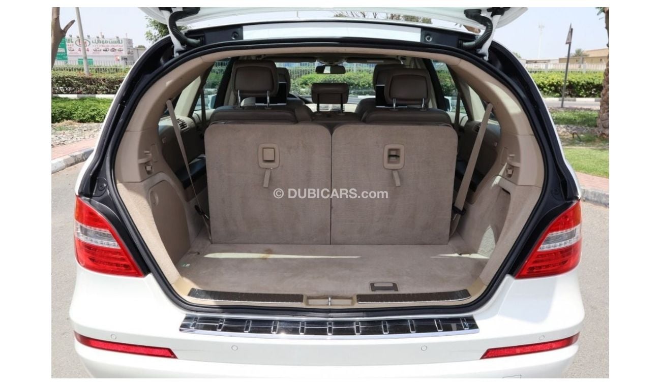 Mercedes-Benz R 350 MERCEDES BENZ R350 —4 MATIC—GCC FULL SERVICE HISTORY WITH WARRANTY AND FREE REGISTRATION