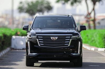 Cadillac Escalade CADILLAC ESCALADE 4WD PREMIUM LUXURY PLATINUM 2023 | 318000 AED EXPORT PRICE