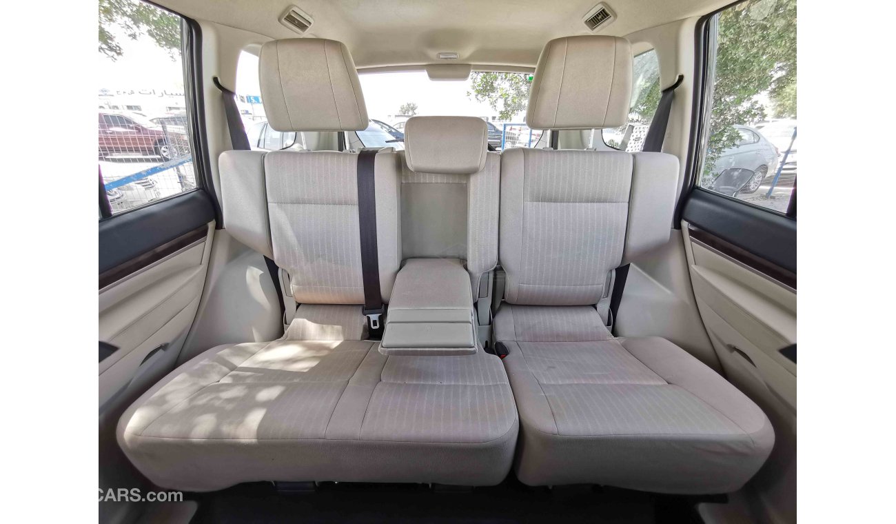 Mitsubishi Pajero 3.5L, 17" Rims, 4WD, Fabric Seats, Xenon Headlights, Air Recirculation Control, Airbags (LOT # 7004)