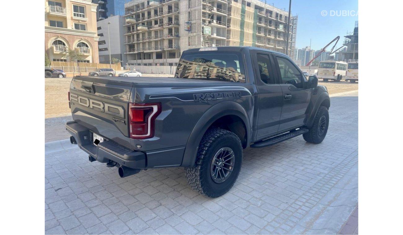 Ford F-150 Raptor