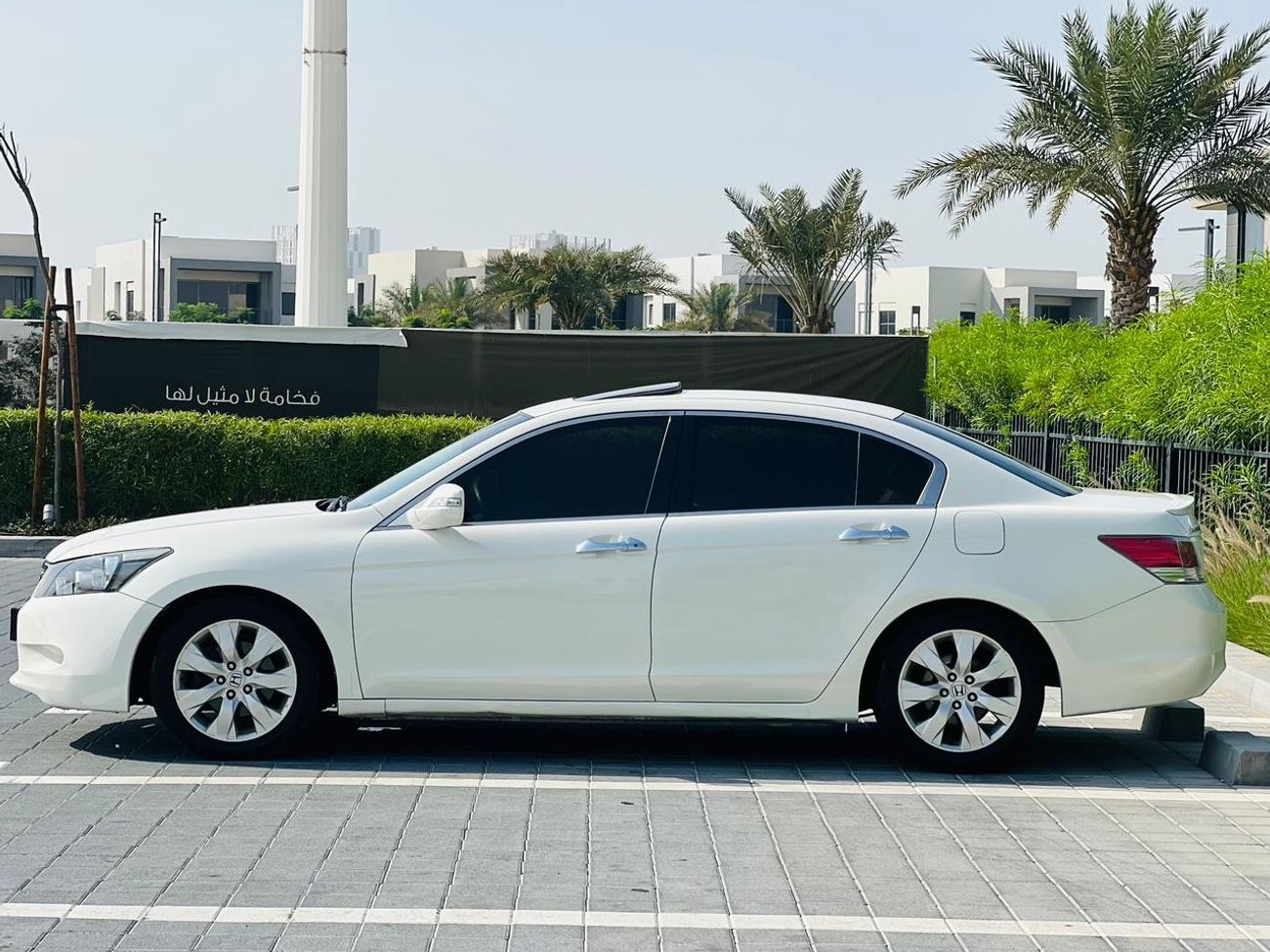 Honda Accord || GCC || Top-end || Well Maintained
