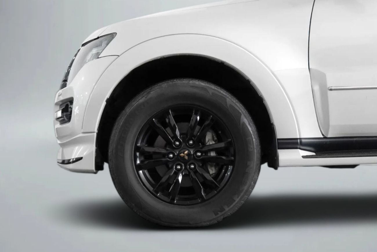 Mitsubishi Pajero Signature Edition