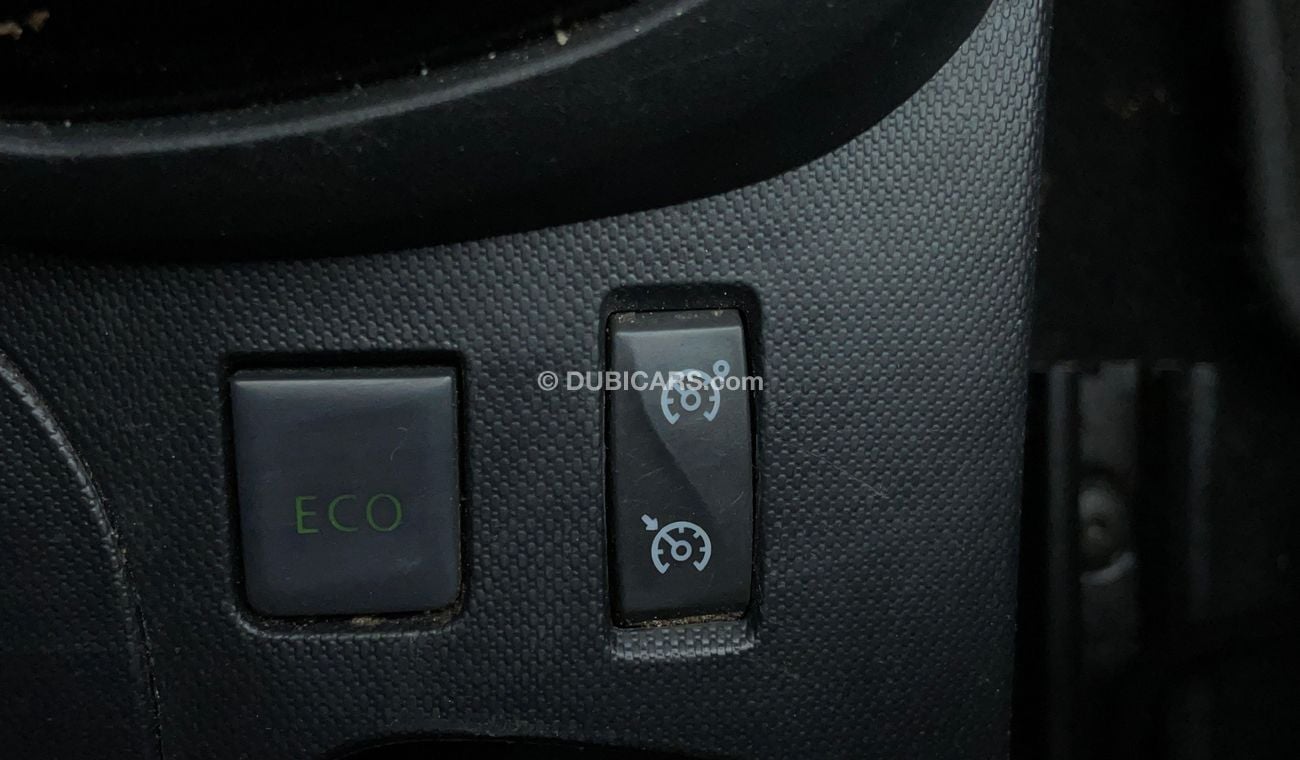 Renault Captur LE 1.2 | Zero Down Payment | Free Home Test Drive