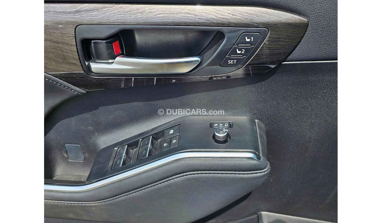 تويوتا هايلاندر 2.5L V4 HYBRID / LIMITED FULL OPTION / PANORAMAIC / JBL SPEAKERS (CODE # 68008)