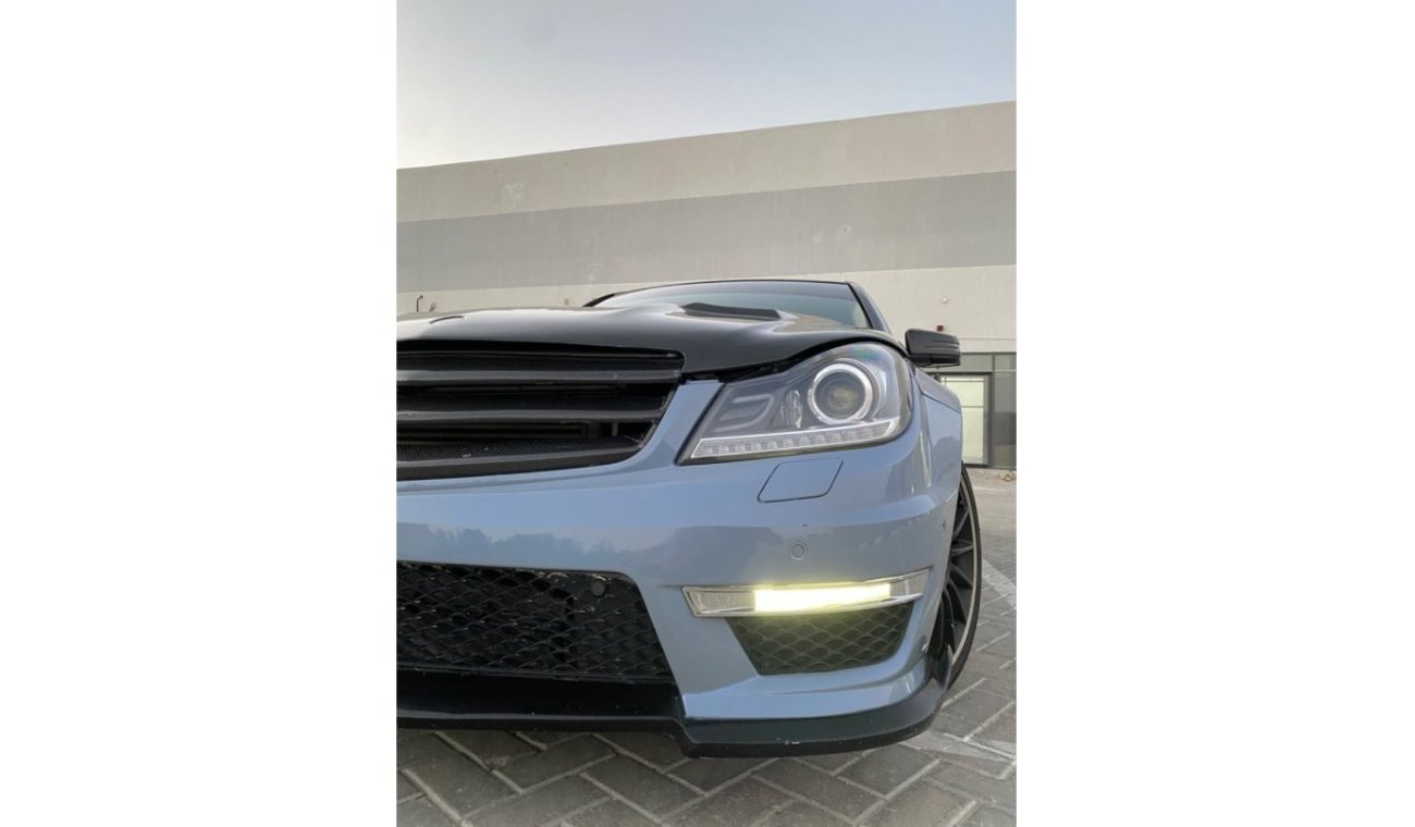 Mercedes-Benz C 63 AMG