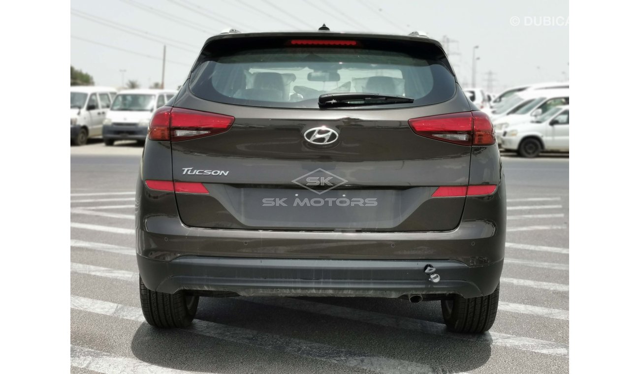 Hyundai Tucson 2.0L, 18" Rim, LED Headlight, Front & Rear AC, Driver Power Seat, Parking Sensor Rear (CODE # HTS11)