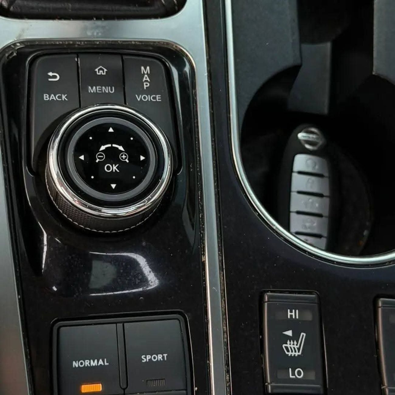 Nissan Maxima SV 3.5L Gcc full panoramic