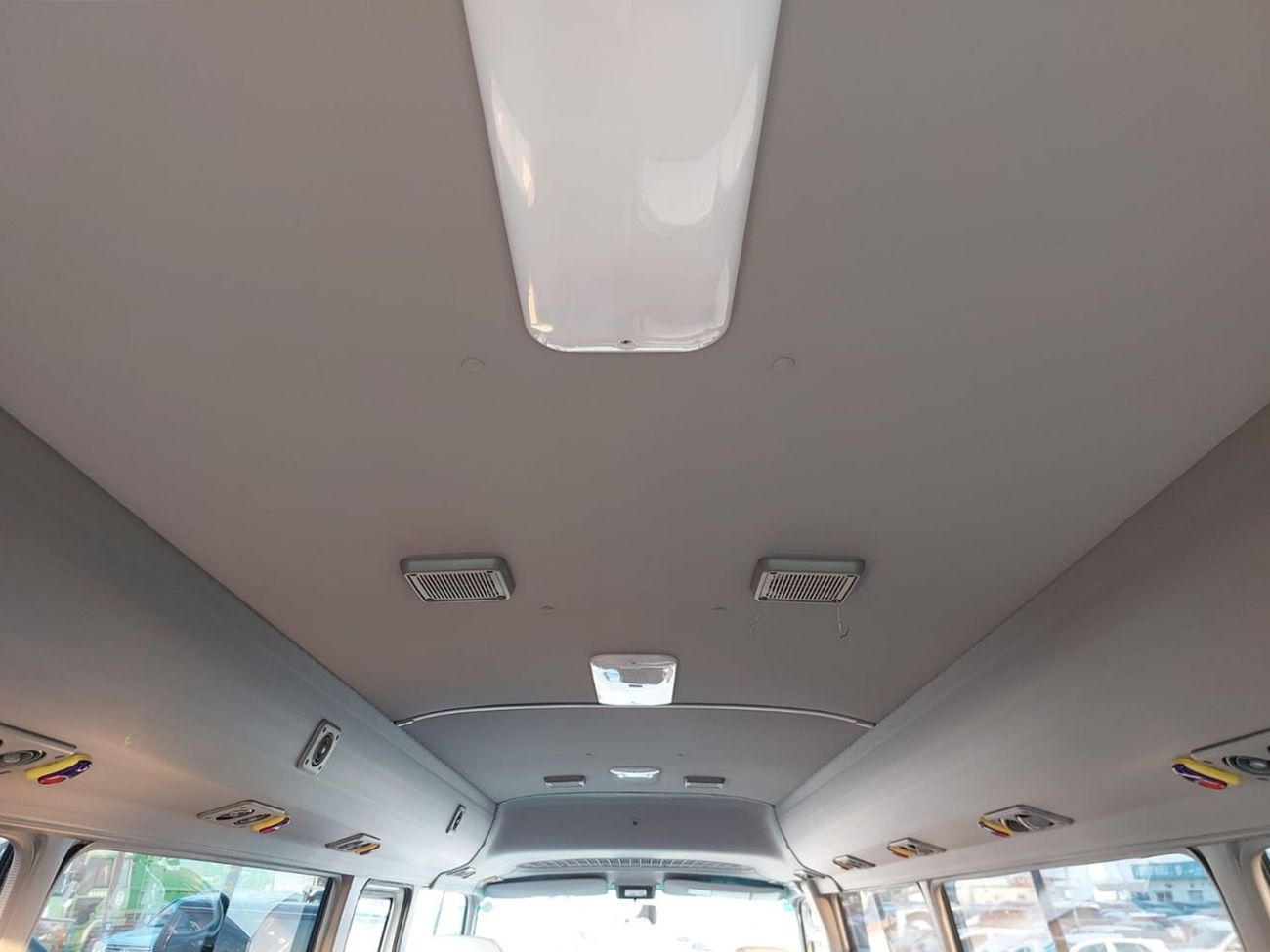 تويوتا كوستر 2015 TOYOTA COASTER BUS RHD 4.0 L DIESEL AUTOMATIC (PM02874)