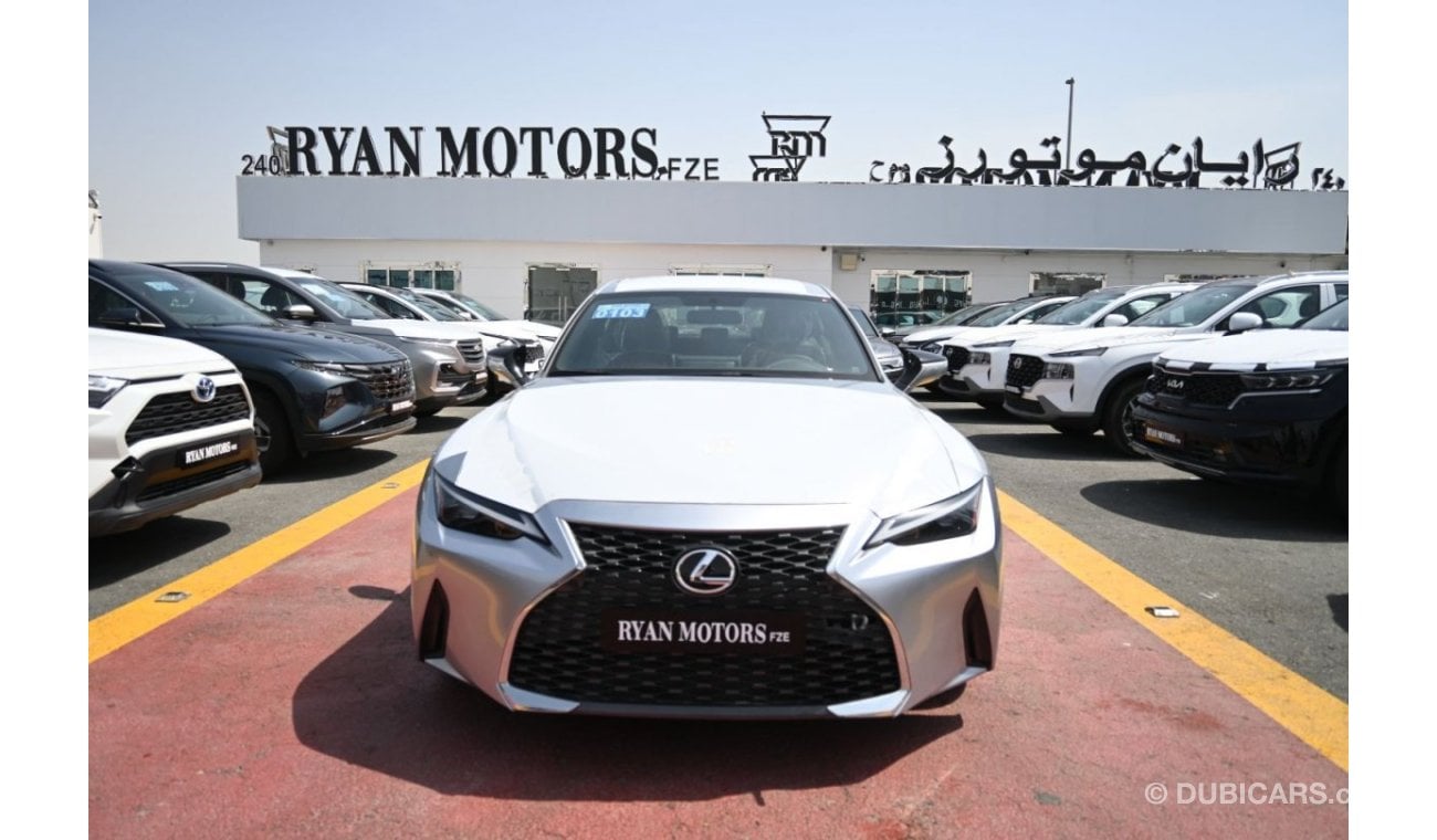 Lexus IS300 Lexus IS300 2.0L Petrol, Sedan, RWD, 4 Doors, Front Electric Seats, Cruise Control, Rear Camera, 18 