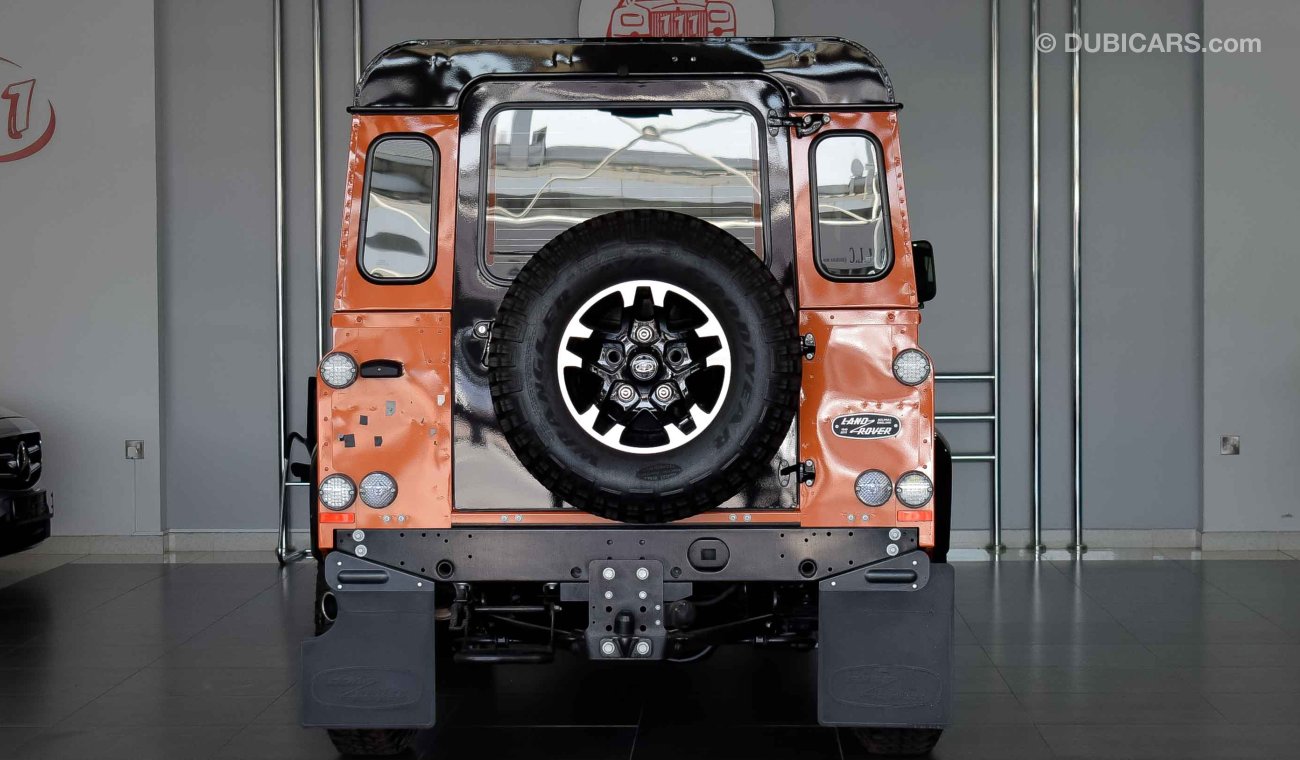 Land Rover Defender