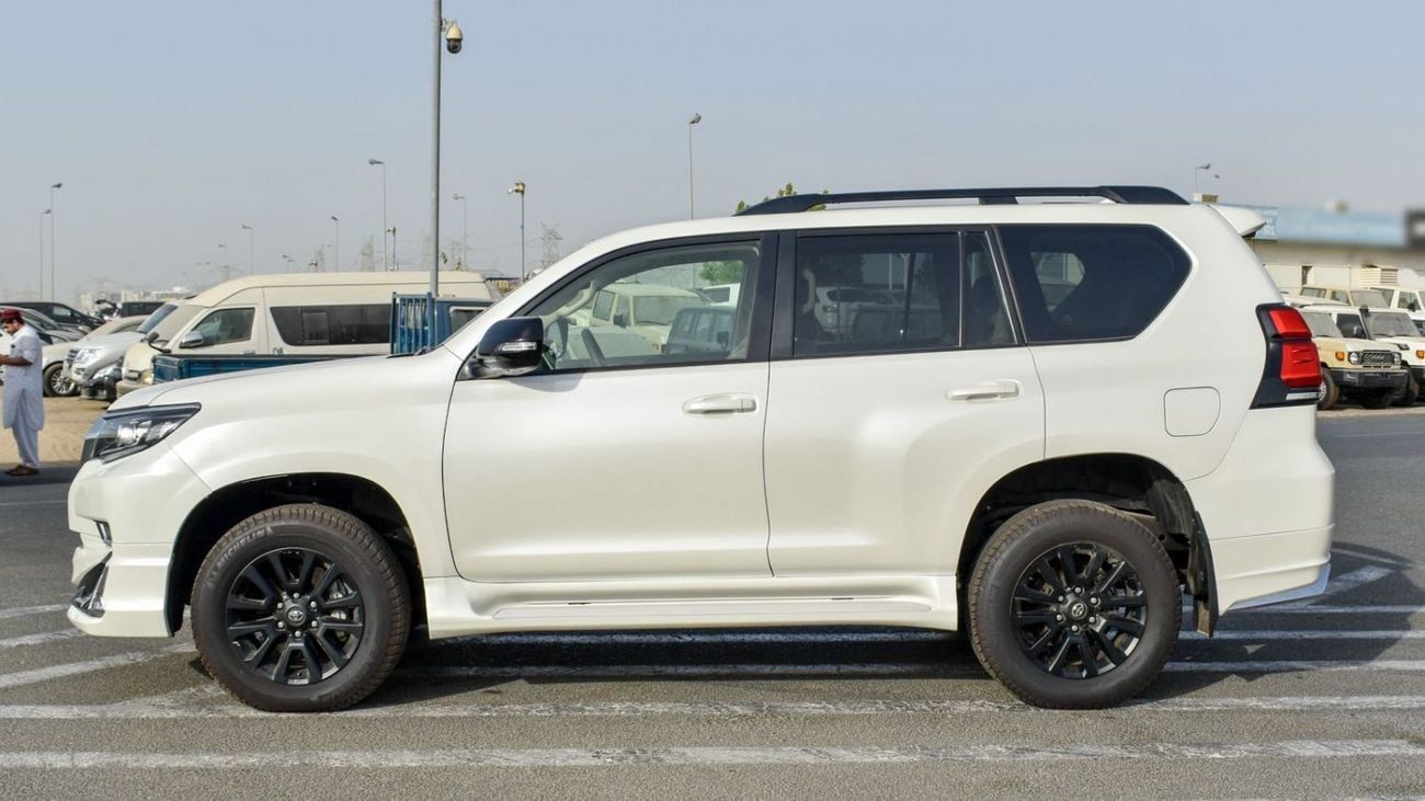 Toyota Prado TXL RHD Japanese with Japan Export Certificate 2.7L V4 Petrol engine Automatic Gear 4WD 7 Seats 5 Do