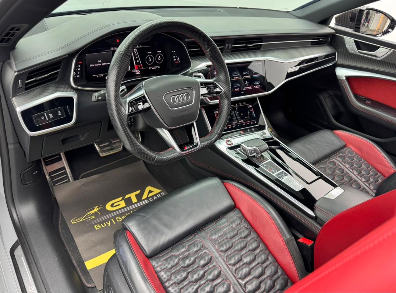 أودي RS7 TFSI quattro 4.0L 2022 Audi RS7 TFSI quattro, 2026 Audi Warranty And Service Contract, GCC