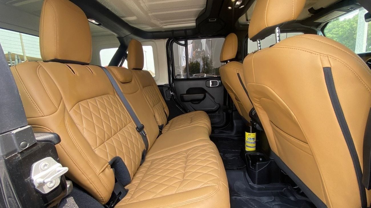 Jeep Wrangler Unlimited Sport S 2.0L A/T