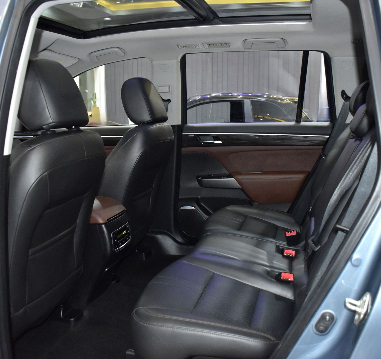 جي إي سي GS 8 EXCELLENT DEAL for our GAC GS8 i4WD 320T ( 2020 Model ) in Blue Color GCC Specs