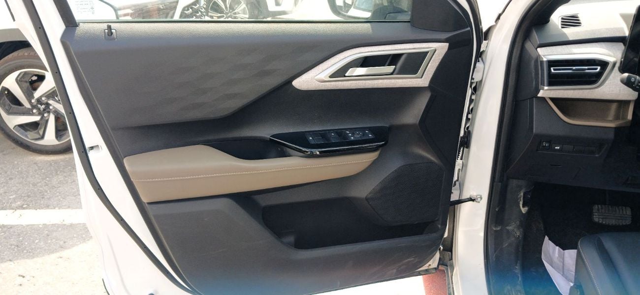 Mitsubishi Xforce X Force 1.5L Petrol 2025YM