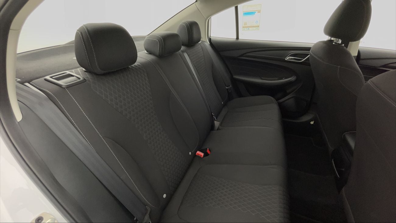 أم جي 5 STD 1.5 | بدون دفعة مقدمة | اختبار القيادة في المنزل