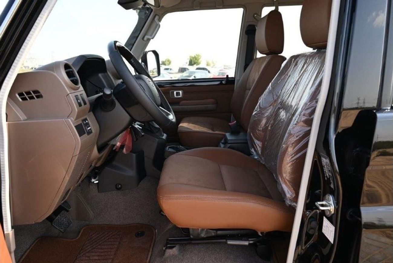 Toyota Land Cruiser 70 2025 TOYOTA LAND CRUISER 76 HT G V6 4.0L PETROL 4WD 5-SEATER AT