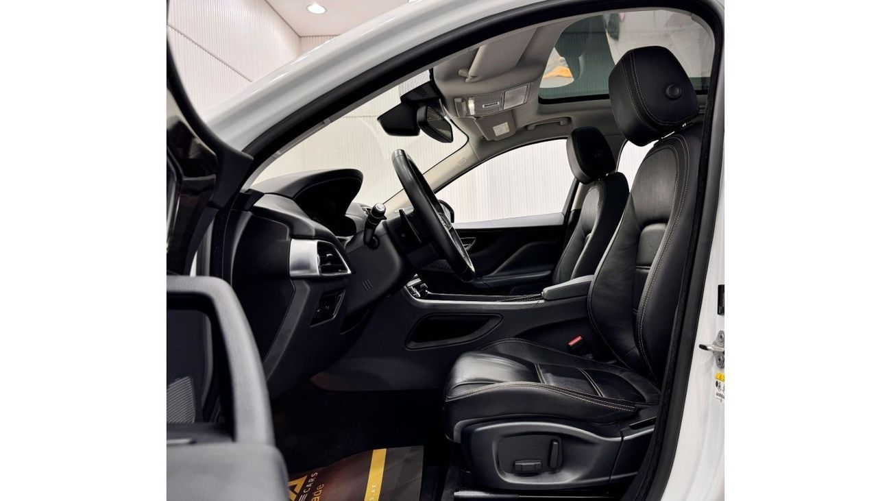 جاكوار F بيس 2018 Jaguar F-Pace Prestige 25t, Warranty, 2025 Jaguar Service Pack, Excellent Condition, GCC