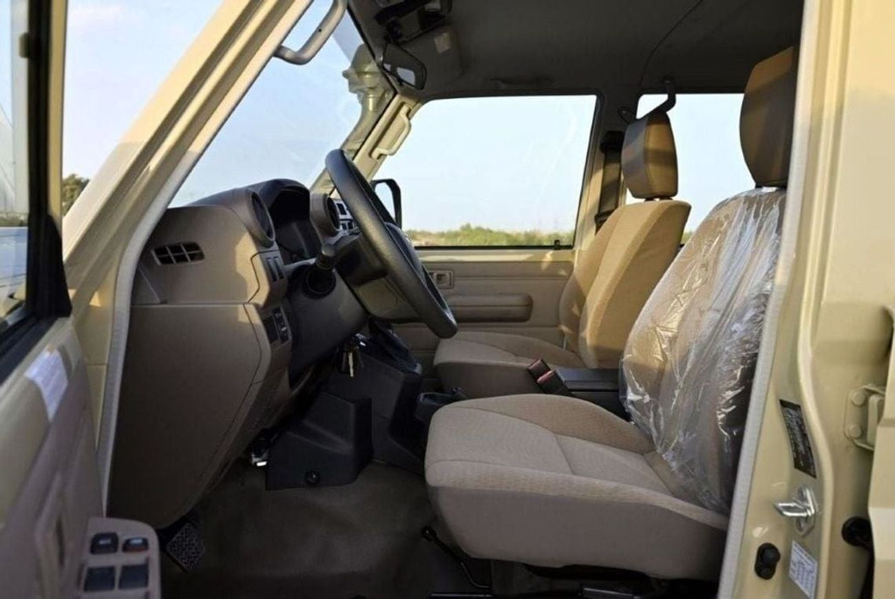 Toyota Land Cruiser Pick Up 2025 TOYOTA LAND CRUISER DOUBLE CAB LX-E V6 4.0L PETROL 4WD AT