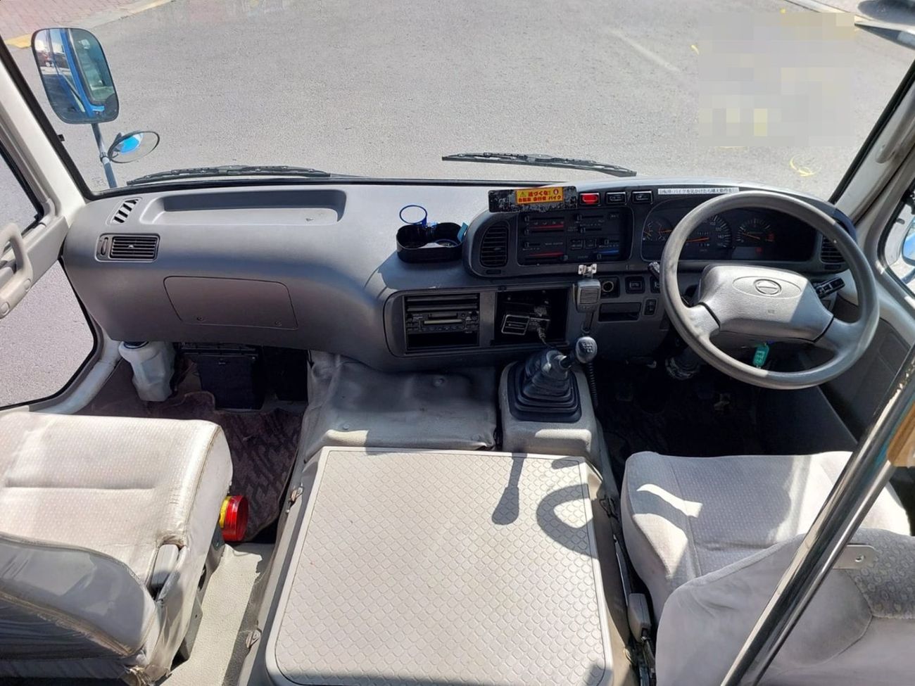 Toyota Coaster (RAMADAN OFFER) TOYOTA COASTER BUS RHD 2006 MODEL 4.0 L DIESEL MANUAL(PM02204)