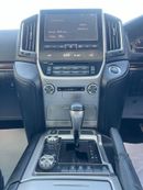 Toyota Land Cruiser GXR 2018 RHD Diesel Engine Full Option Very Clean And Perfect Condition
