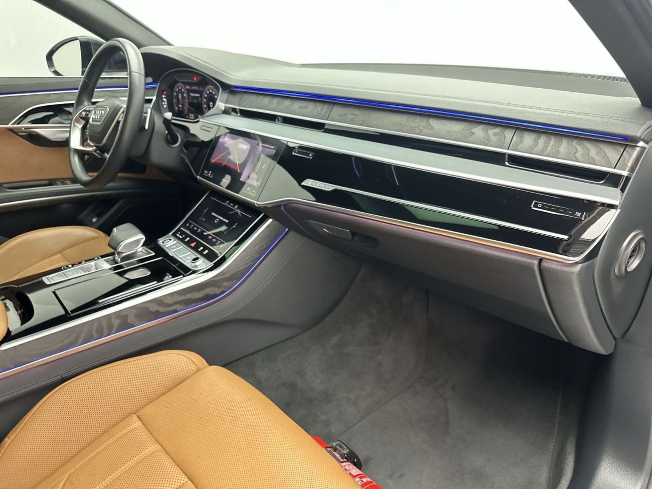 Audi A8 L 55 TFSI quattro Business Edition 3.0L (Ref# 07671)