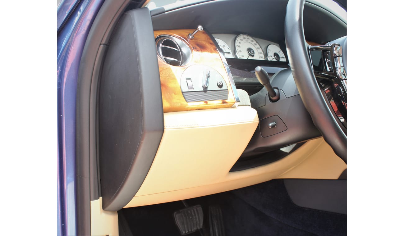 Rolls-Royce Ghost (2013) V12, GCC