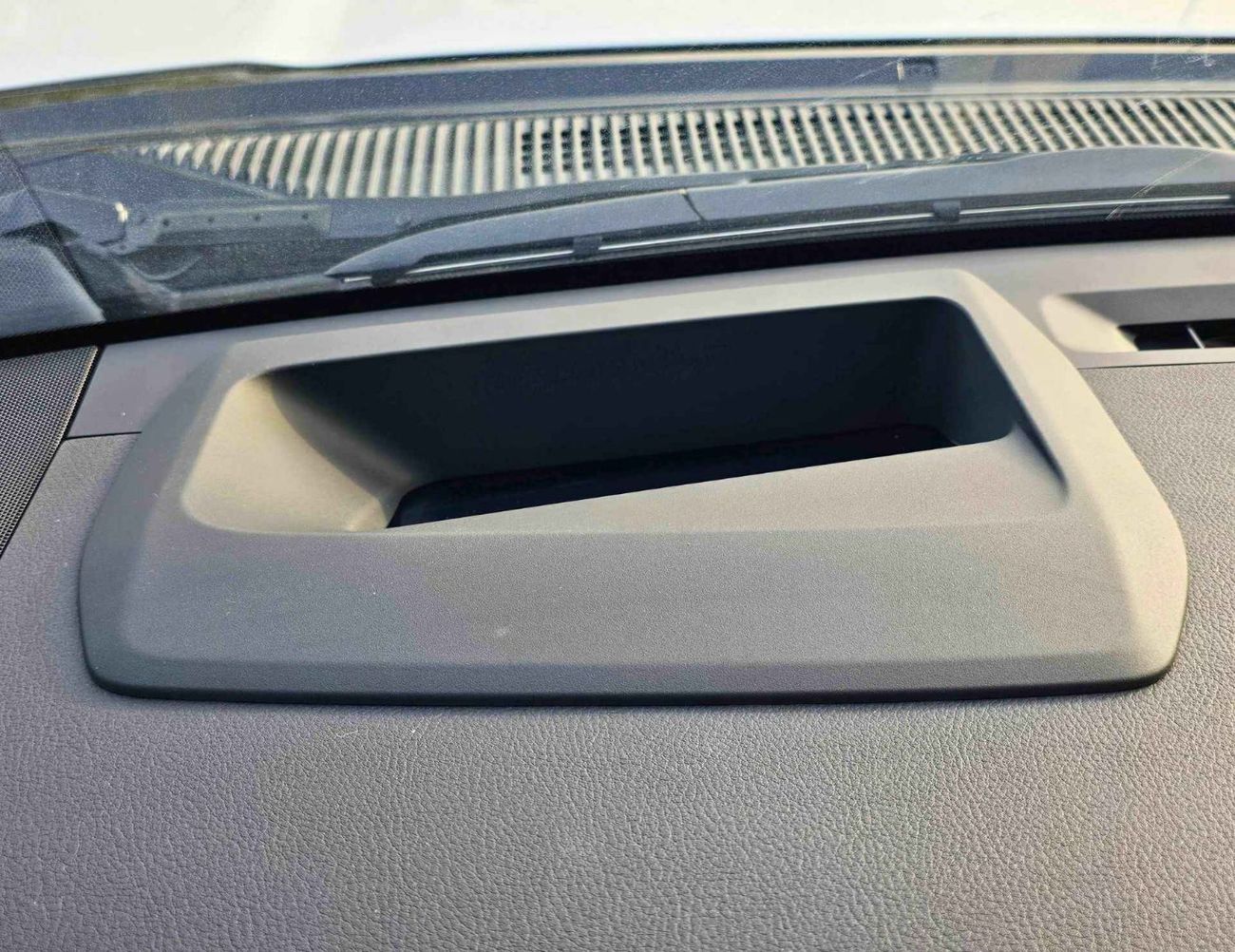 Lexus GX550 LUXURY/3.5L V6 4WD PETROL/FULL OPTION/ 14" TOUCHSCREEN DISPLAY, PANORAMIC ROOF, FRONT & REAR CAMERAS