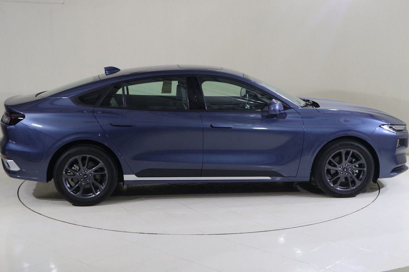 Ford Taurus TPC1225N TAURUS AMBIENTE 2.0L GTDI AT CLTH AHL CC + REMOTE START