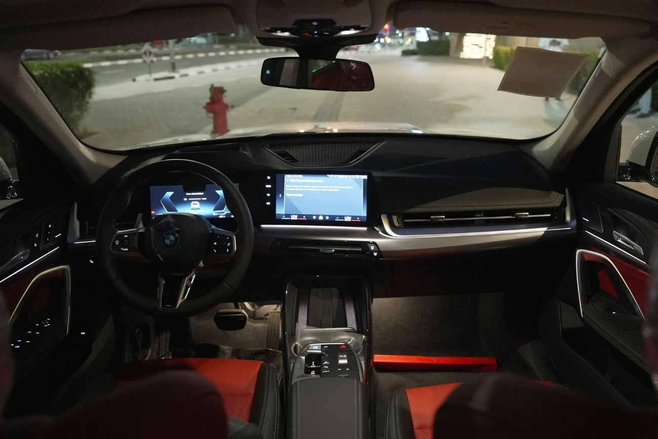 بي أم دبليو iX1 2026 BMW iX1 xDrive30L M Sport kit 2WD 0Km