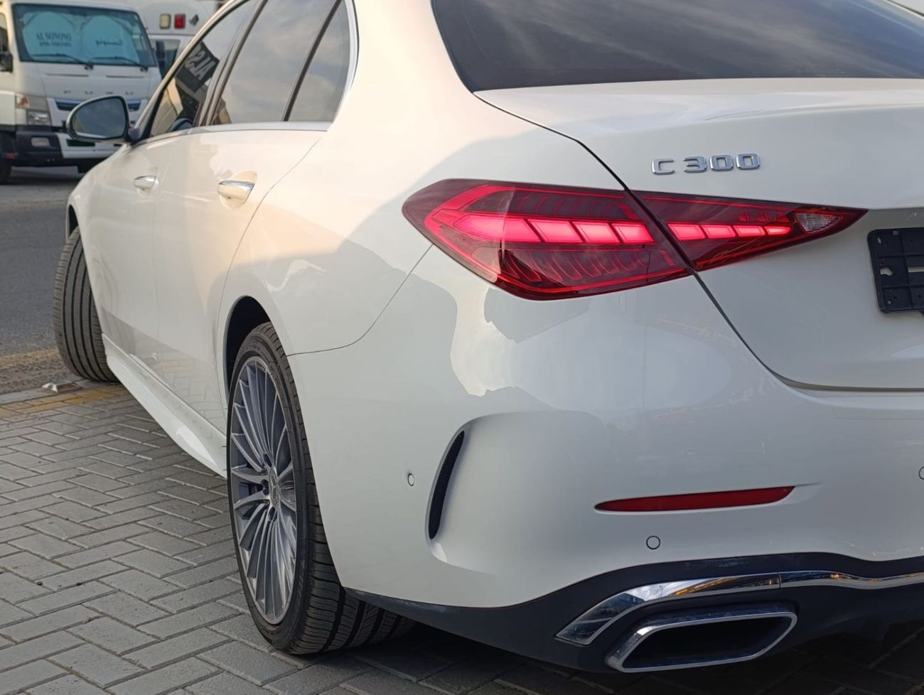 مرسيدس بنز C 300 Base