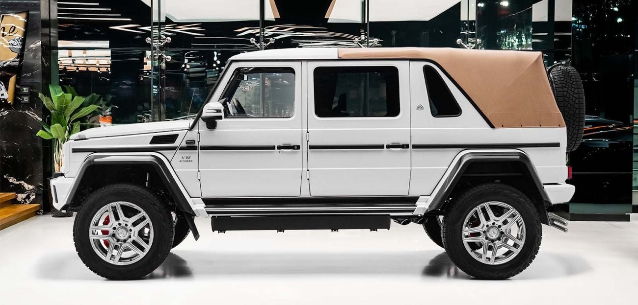 Mercedes Maybach G 650 6.0 L V12 Biturbo Engine