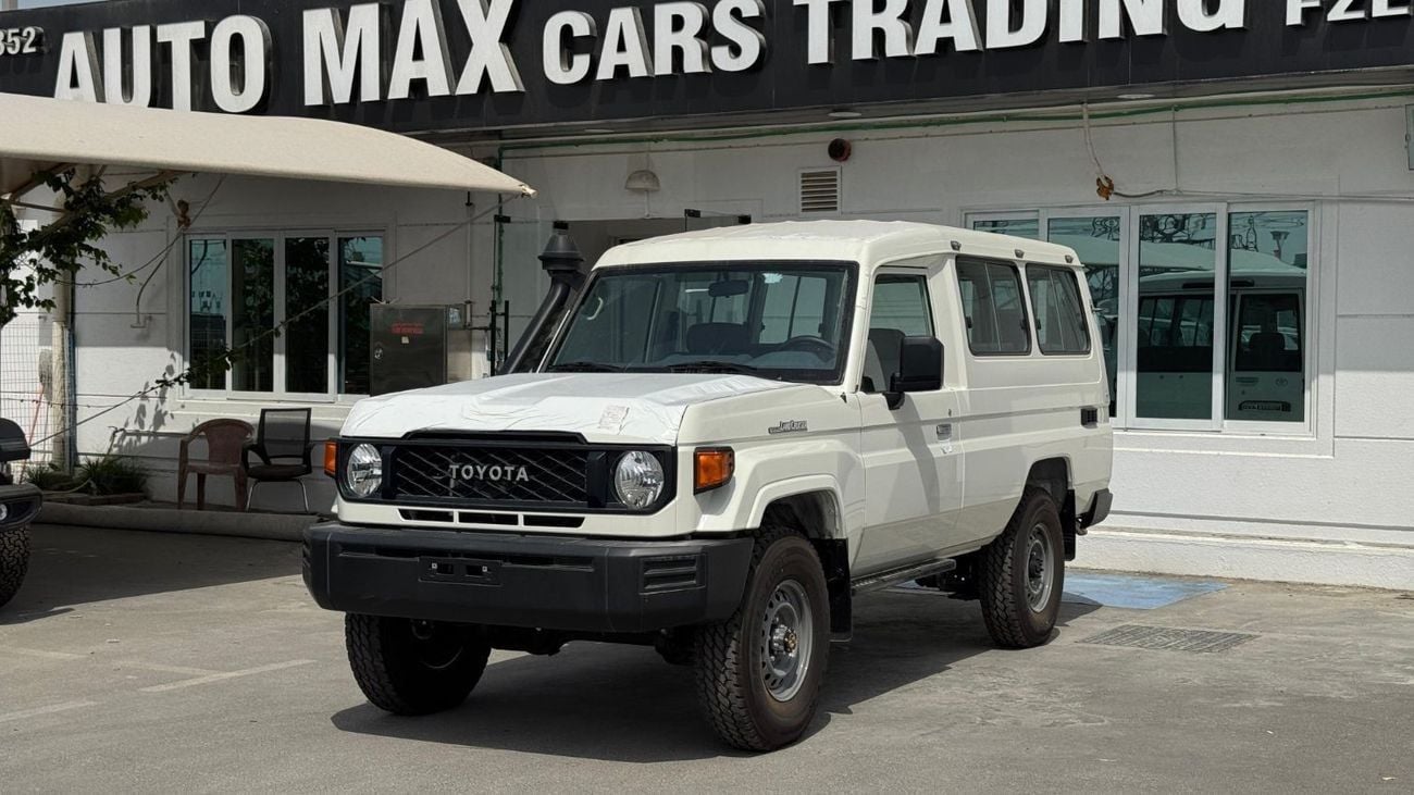 Toyota Land Cruiser 70 LAND CRUISER HARDTOP LC78 4.2L DIESEL 2024 MODEL YEAR WHITE COLOR