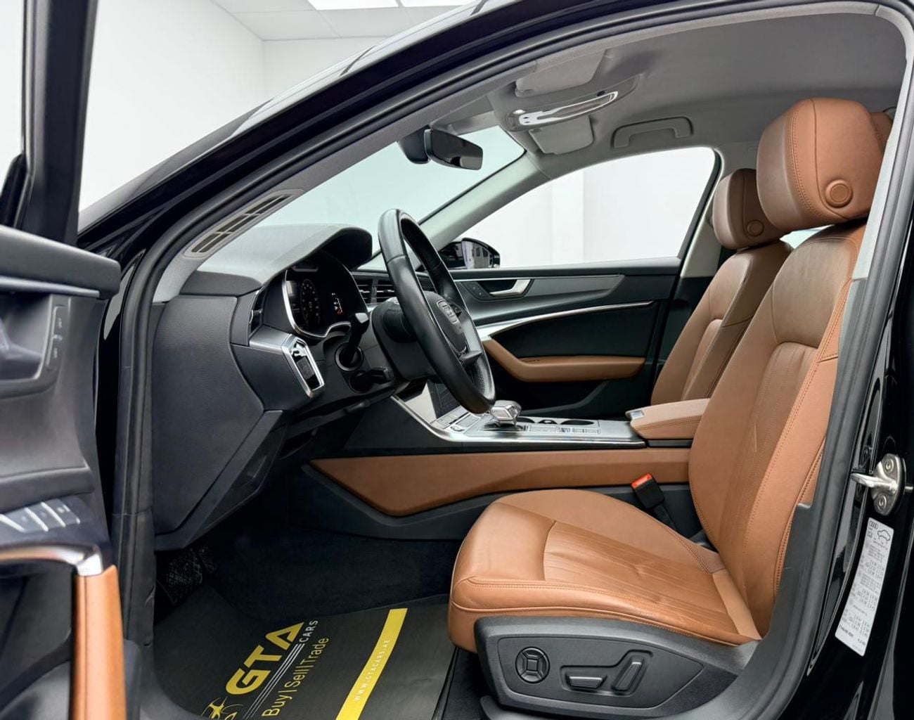 Audi A6 40 TFSI (190 HP) 2023 Audi A6 40 TFSI, Warranty, Audi Service Contract+Full Service History, GCC