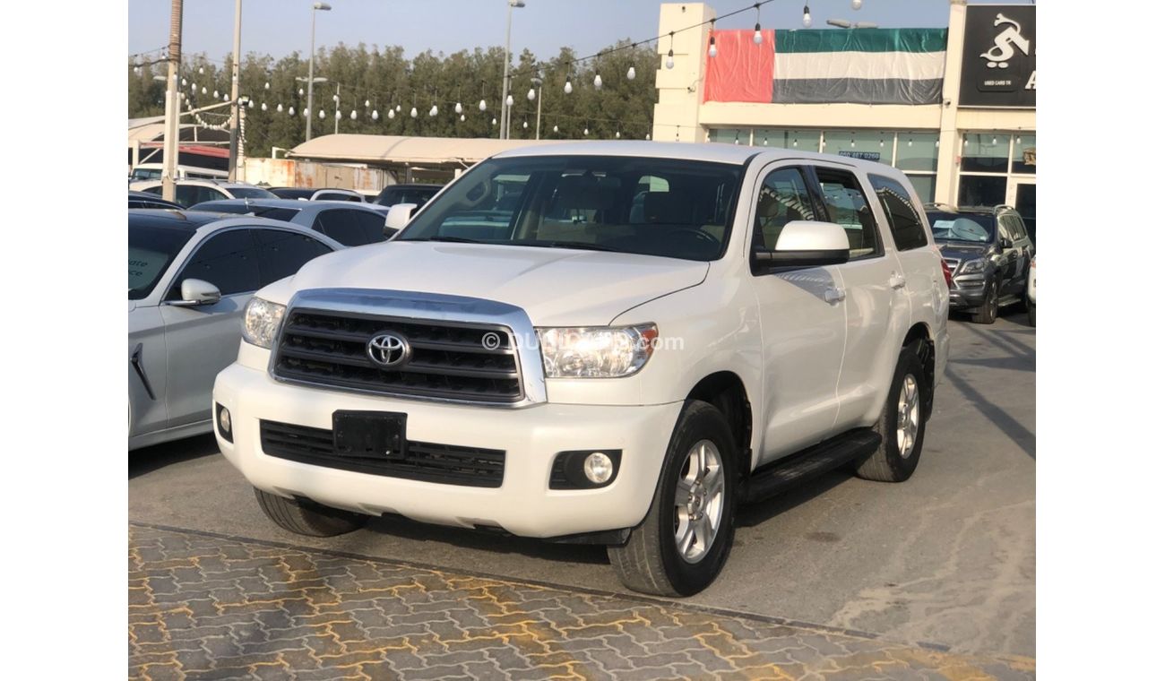 Toyota Sequoia EXR Model 2015 GCC CAR PREFECT CONDITION INSIDE AND OUTSIDE