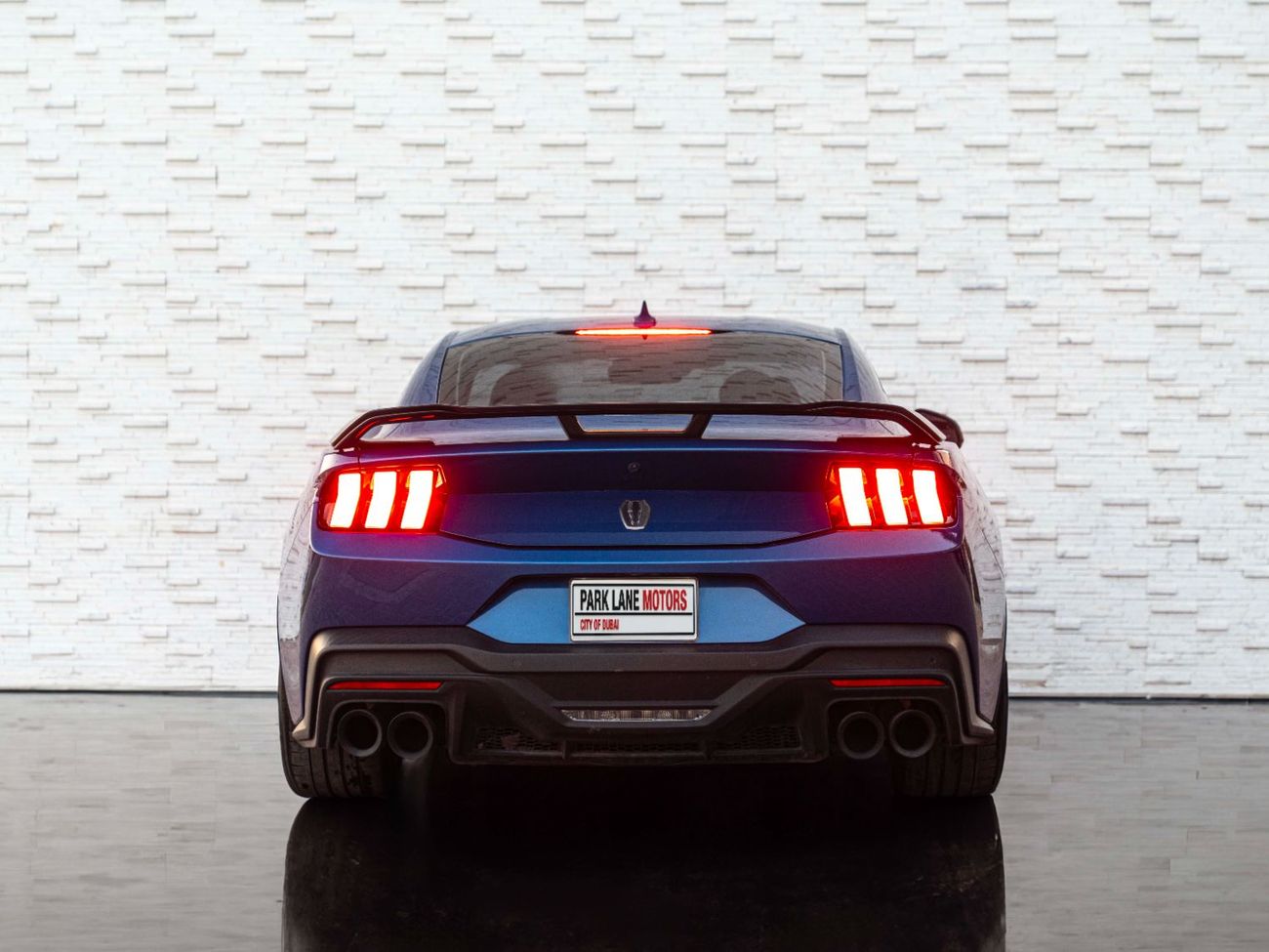 فورد موستانج DARK HORSE 5.0 (500HP) A/T