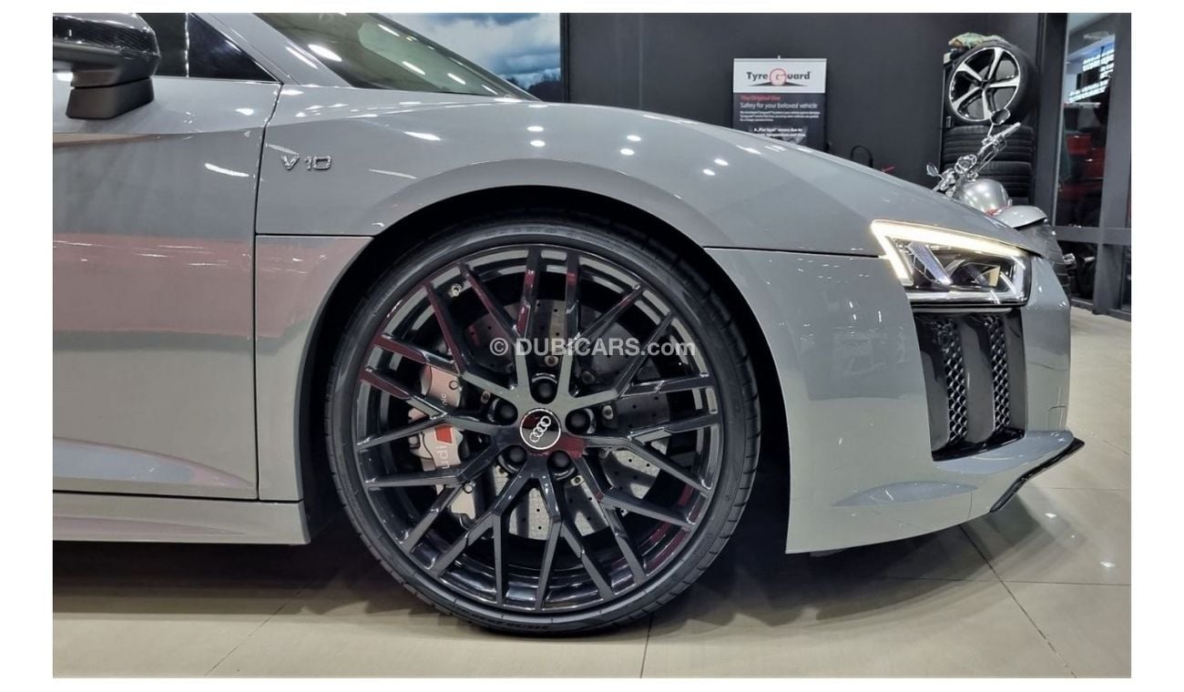 Audi R8 V10 Plus Performance parts AUDI R8 V10+ 610HP 2018 GCC IN IMMACULATE CONDITION UNDER DEALER WARRANTY