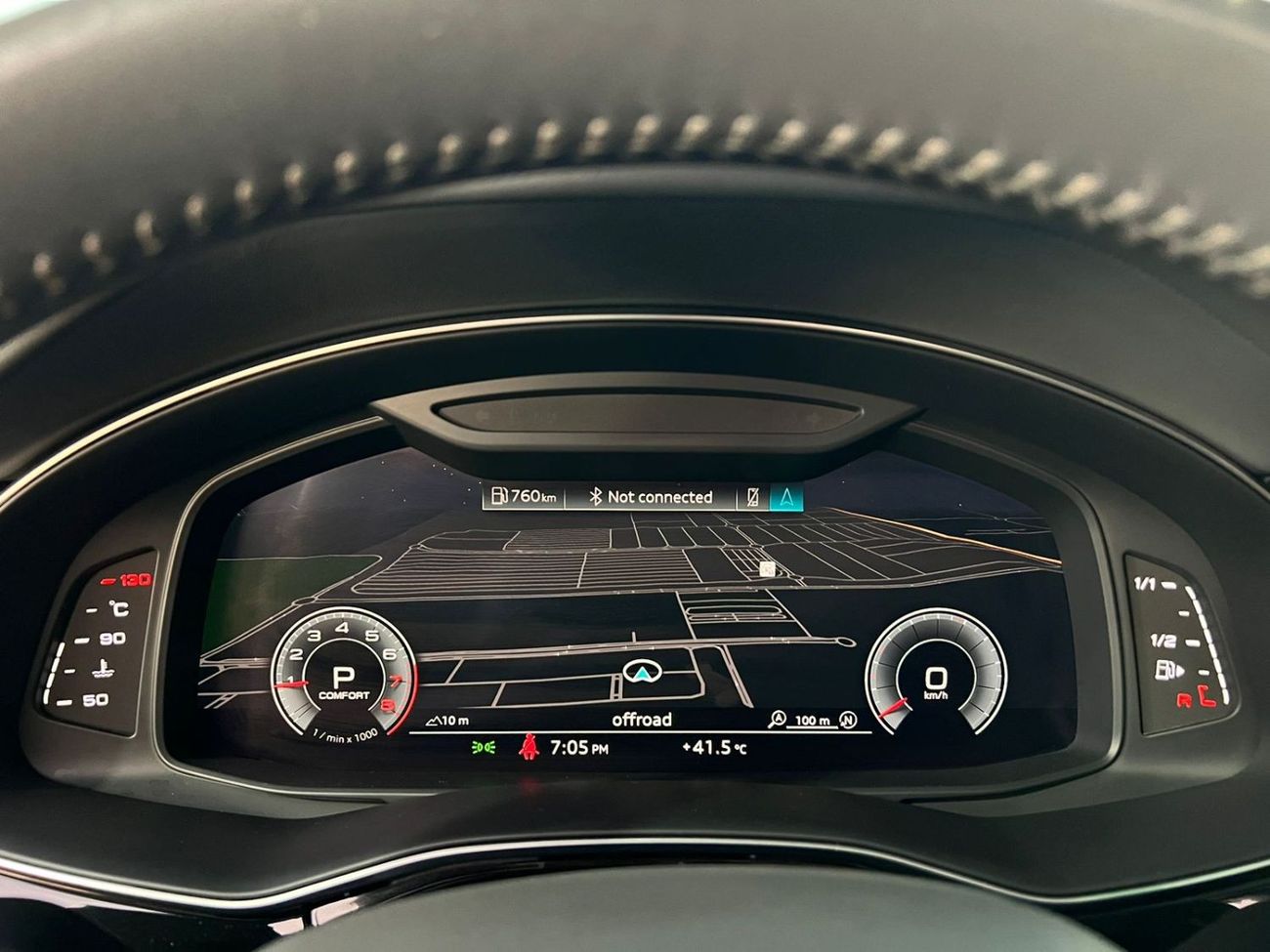 أودي Q8 55 TFSI quattro S-لاين سبورت باكج اودي كيو 8 كواترو اس لاين موديل 2019 مواصفات خليجية صبغ وكالة بدون