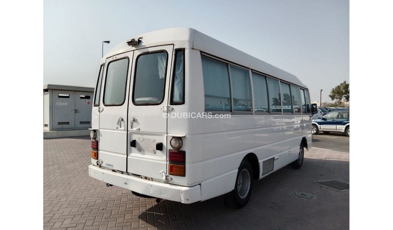 Nissan Civilian NISSAN CIVILIAN BUS RIGHT HAND DRIVE (PM1261)