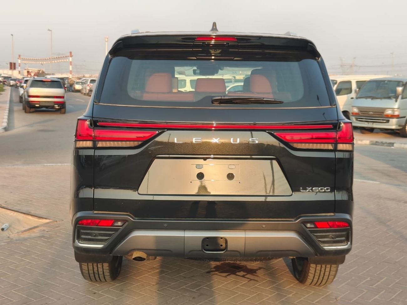 لكزس LX 600 2026 Lexus LX600 Signature (7-Seater) 3.5L V6 Twin-Turbo Petrol A/T 4WD Export Only